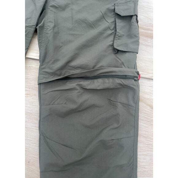 Uniqlo Cargo Pants Mens Nylon Zip Pockets light green Size US XL‎ - Picture 2 of 6